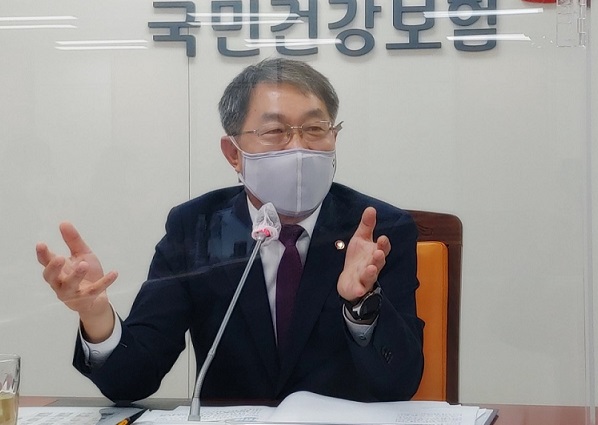 김덕수 기획상임이사