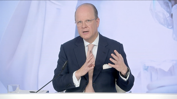 후베르투스 폰 바움바흐(Hubertus von Baumbach) 베링거인겔하임 경영이사회 회장.