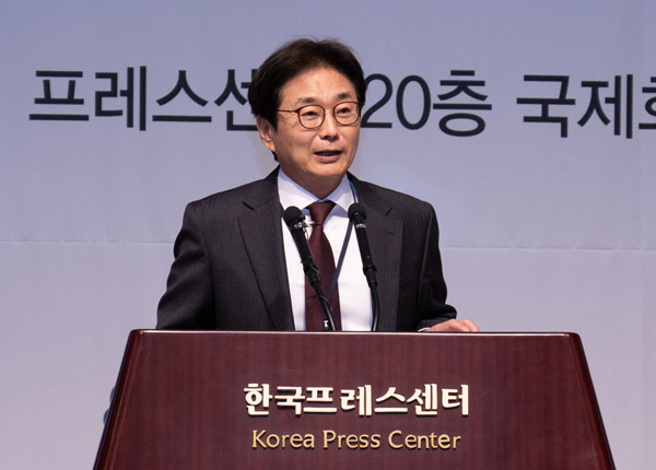 원희목 서울대 특임교수.