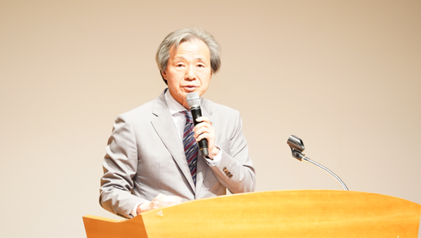 건보공단 정기석 이사장이 취임사를 하고 있다.