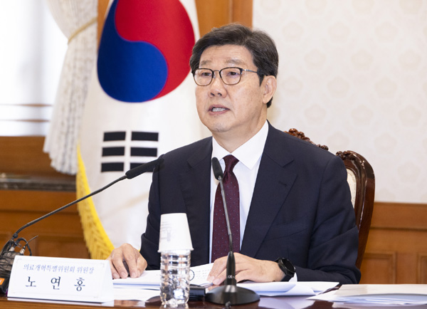 노연홍 의료개혁특위 위원장.