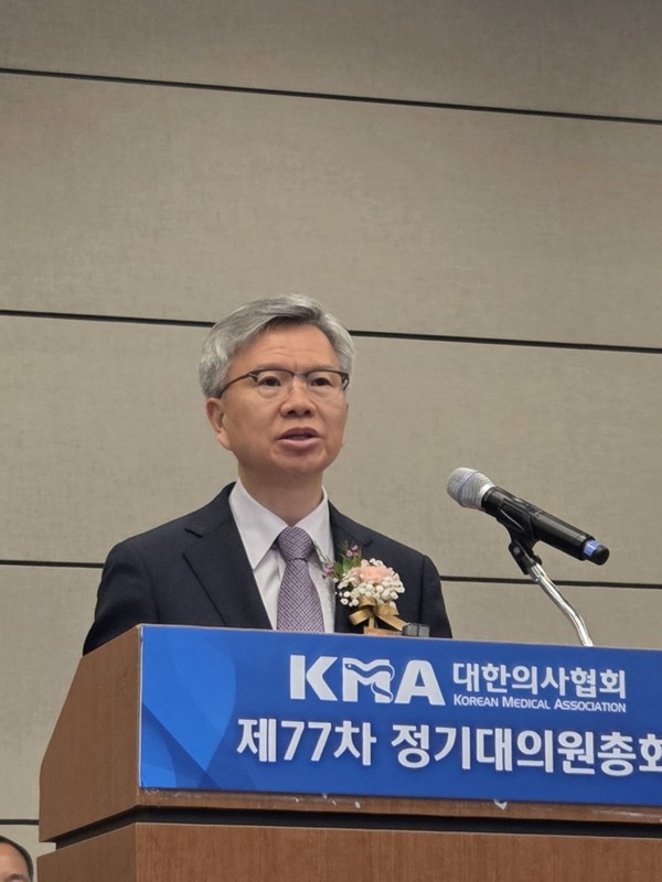 김택우 의사협회 회장