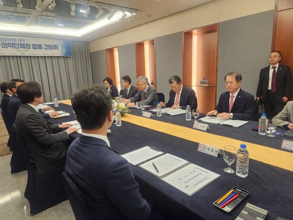 지난 5월 9일 건강보험공단과 공급자단체장들의 수가협상 간담회 모습(사진=이소영 기자)